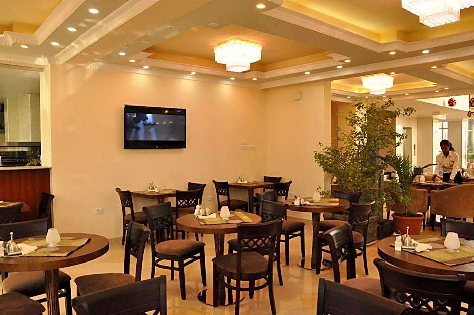 Addissinia Hotel