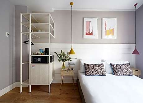 Small Room with Balcony