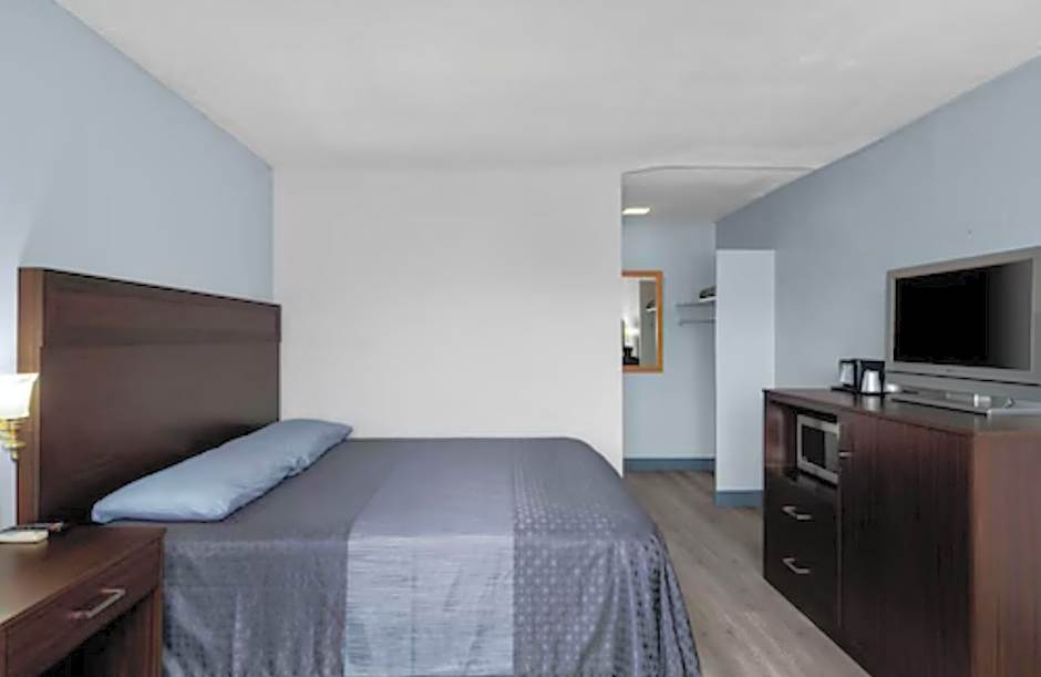 Holiday Lodge Wenatchee