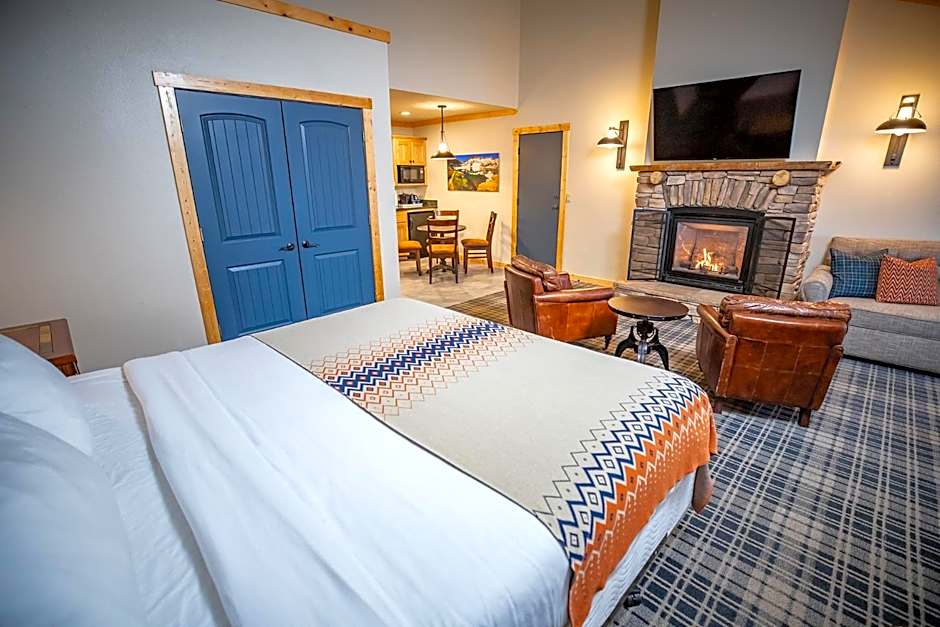 Photo 1 of 7 of Deluxe Suite