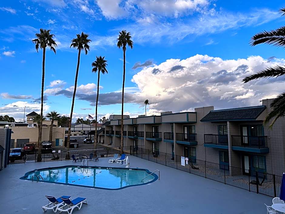 Super 8 by Wyndham Mesa Downtown Near Convention Center