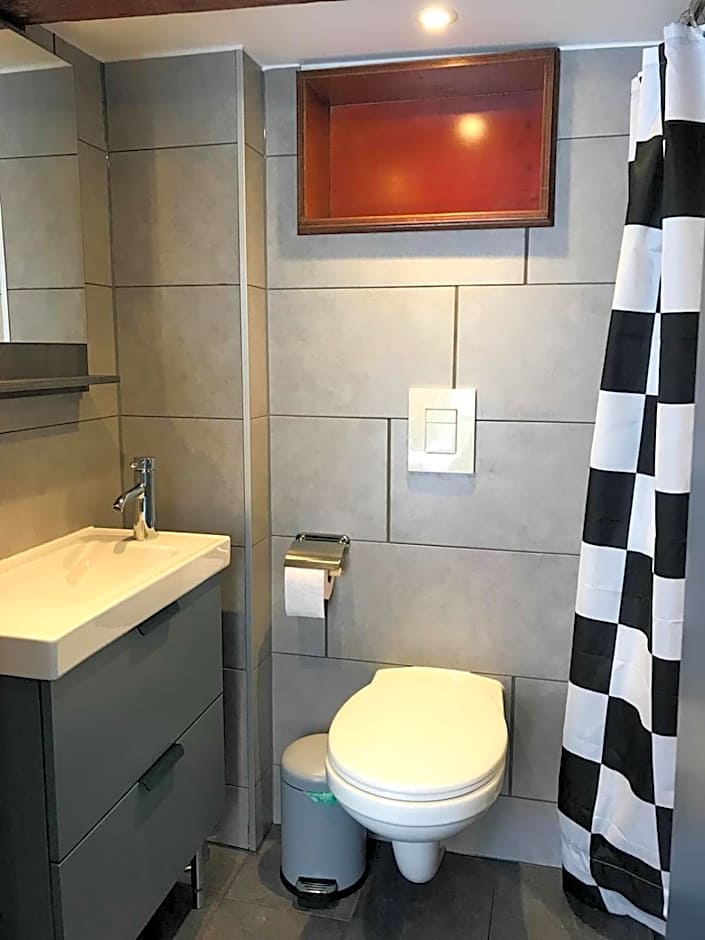 Urban Vibes Guesthouse