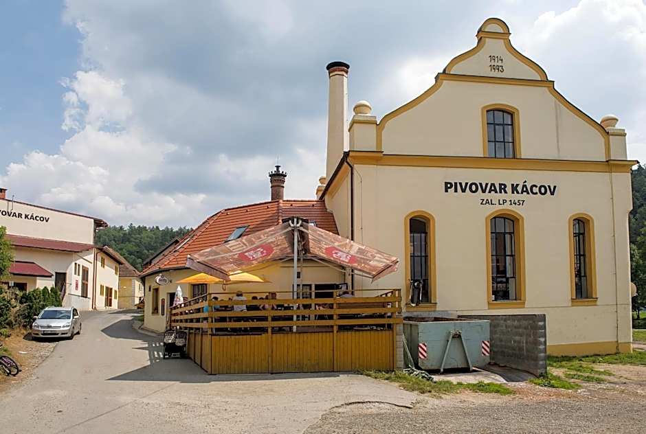 Hotel Pivovar Kácov