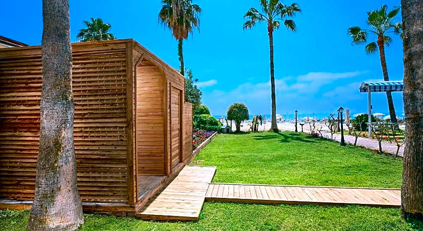 Elysee Beach Hotel