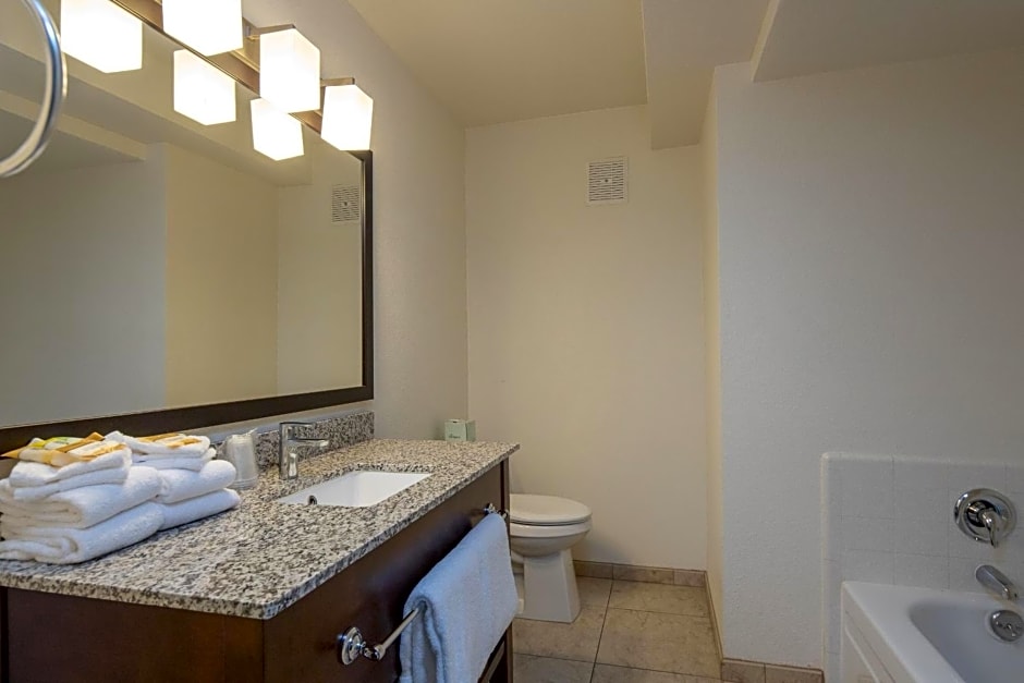 San Joaquin Hotel – Fresno, CA