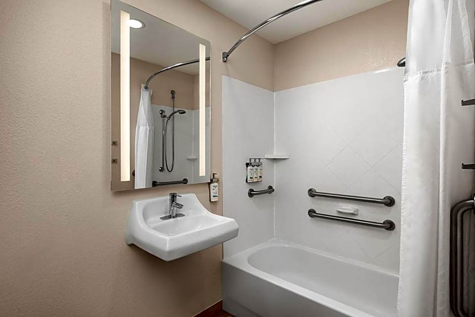 Candlewood Suites Mobile-Downtown By IHG