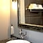 Travelodge Hotel & Convention Center by Wyndham Quebec City