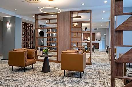 Holiday Inn Hotel and Suites-Kamloops by IHG