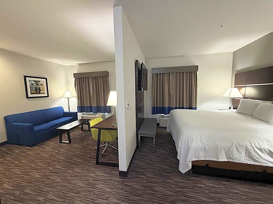 Atrium Hotel And Suites Dfw Airport