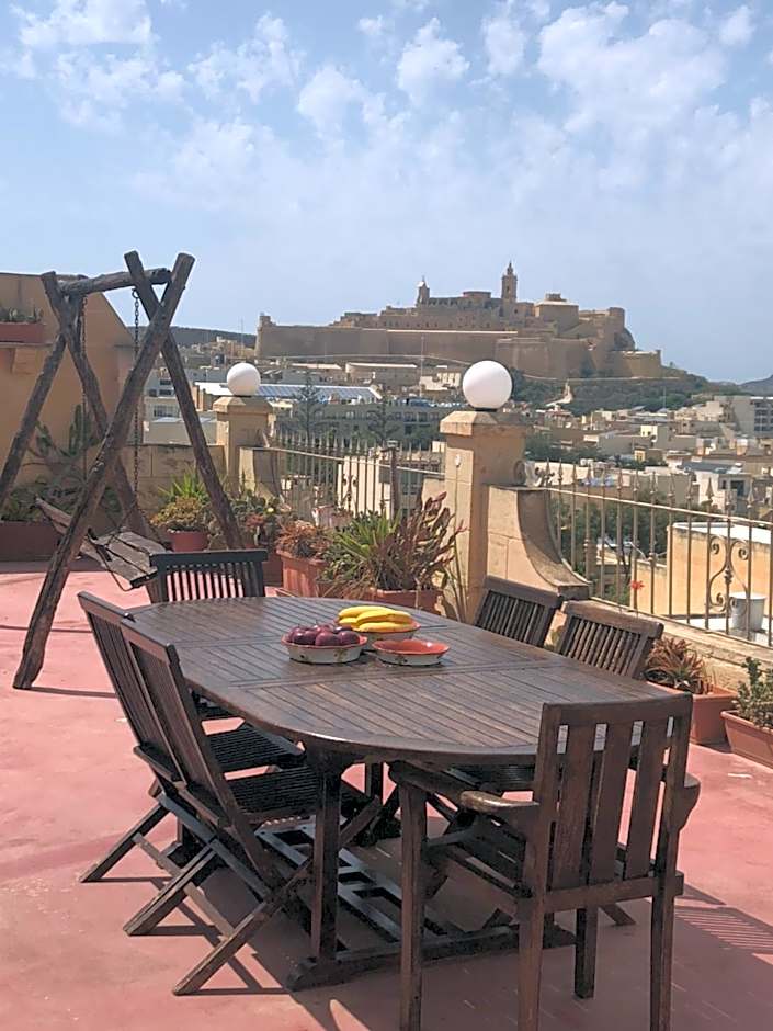 La Fenice by Giancarlo