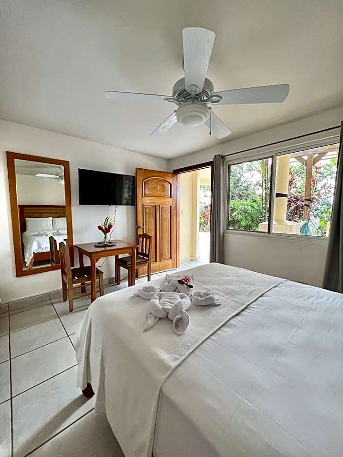 Akwaba Lodge Island Boutique Hotel