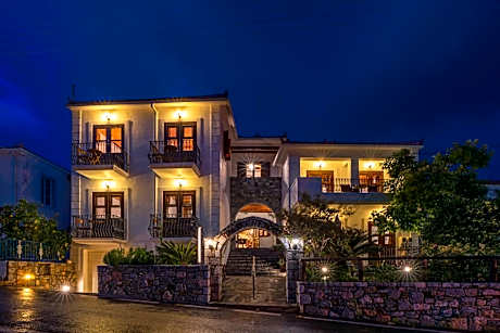 Hotel PARALIAKO Kyparissi