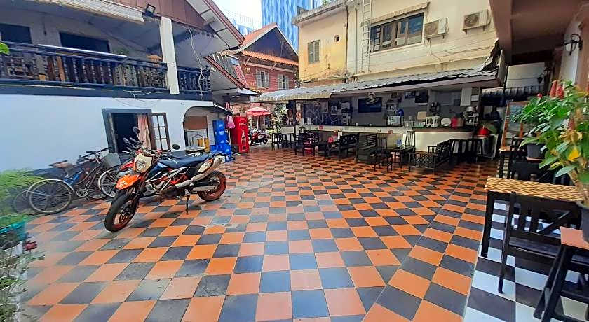 Vientiane Star Hotel