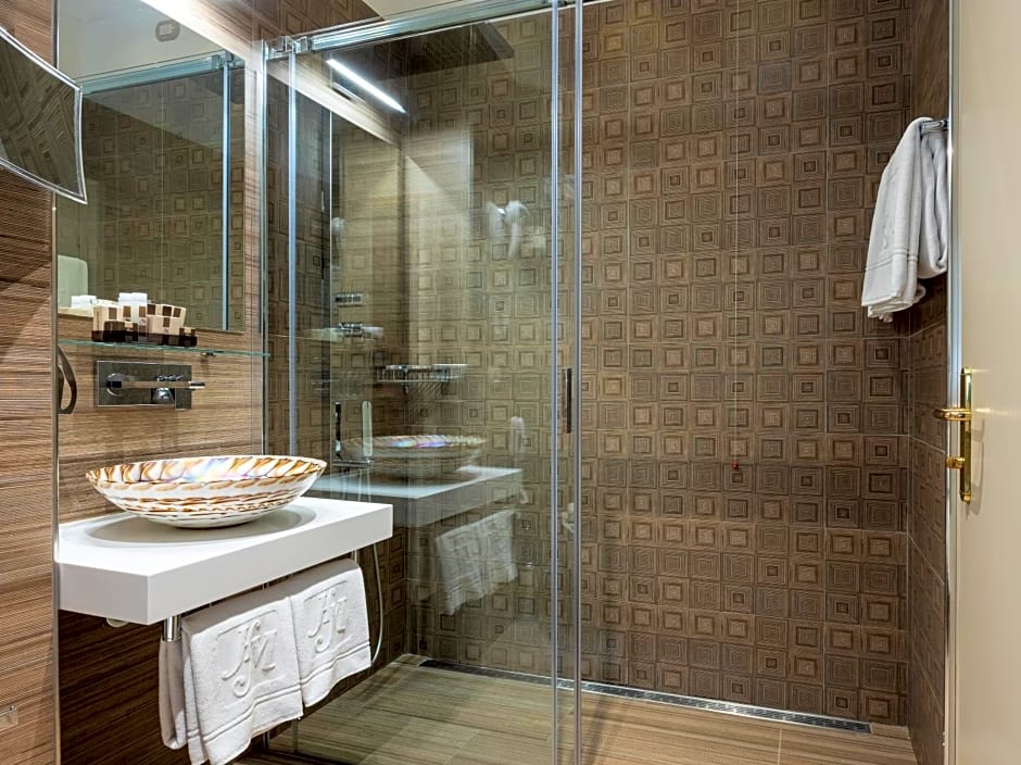 Hotel Metropole