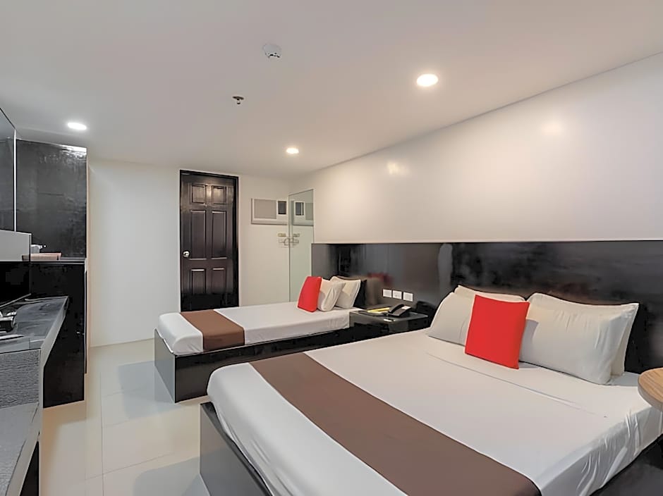 Check Inn Bacolod by RedDoorz