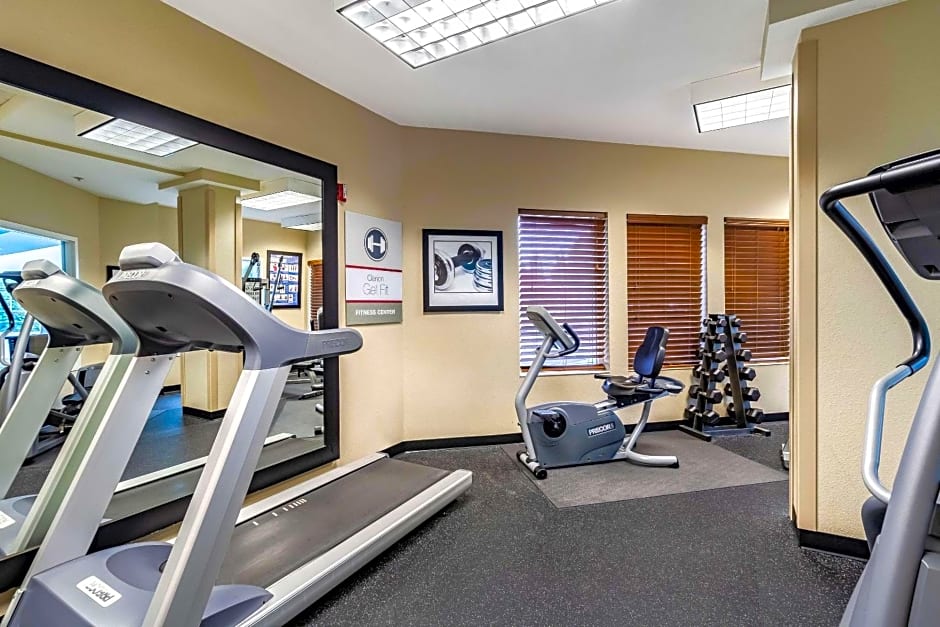 Clarion Hotel Portland International Airport