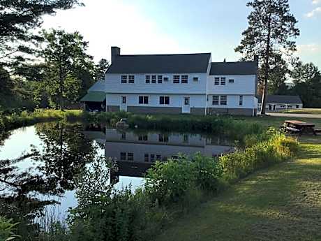 Stonybrook Motel & Lodge