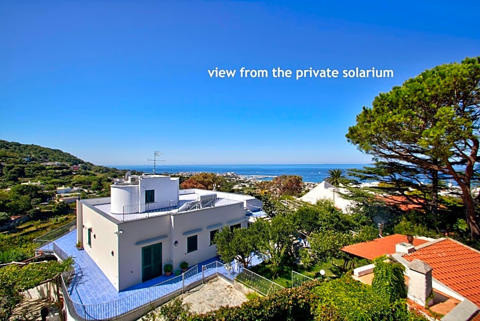 Lacco Terrace Solarium