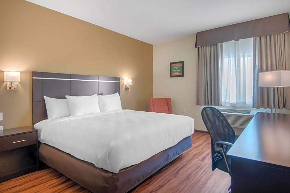 Econo Lodge Inn & Suites