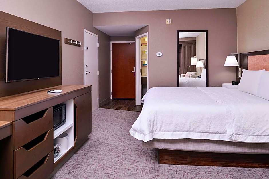 Hampton Inn By Hilton Albuquerque-University/Midtown
