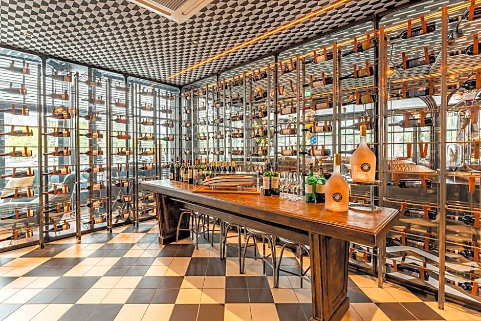 Apollo Hotel Amsterdam, a Tribute Portfolio Hotel