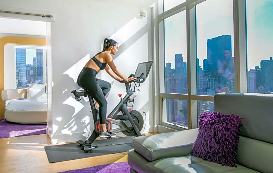YOTEL New York Times Square