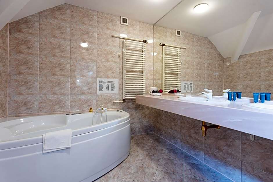 FAMILIJNY Ośrodek Wypoczynkowy Krynica Zdrój