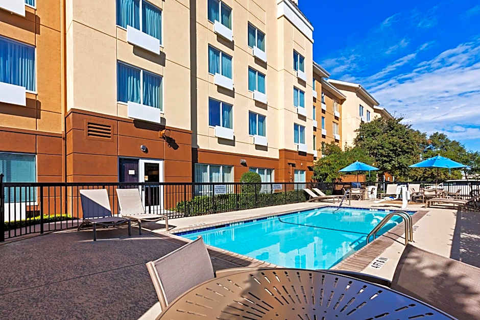 Fairfield Inn & Suites by Marriott Austin Northwest/The Domain Area