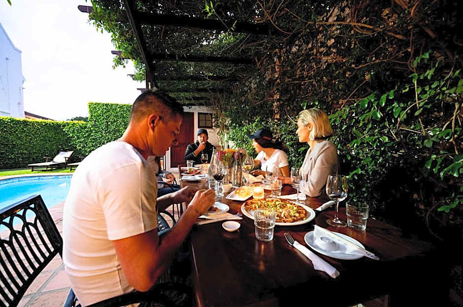 Noordhoek Village Hotel