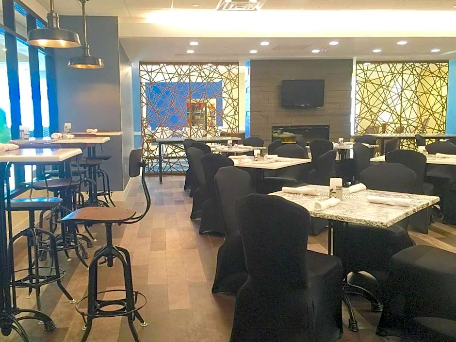 Crowne Plaza Suites Pittsburgh South By IHG