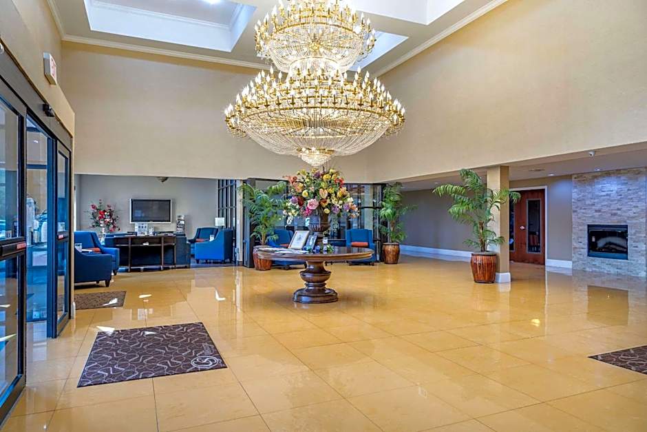 Comfort Suites Savannah Gateway I-95