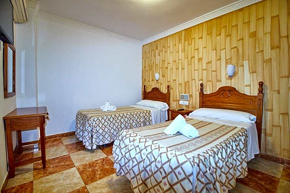 Hotel Virgen de los Reyes