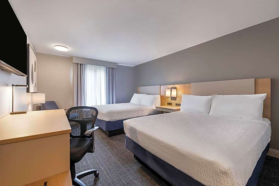 Days Inn by Wyndham Thunder Bay North