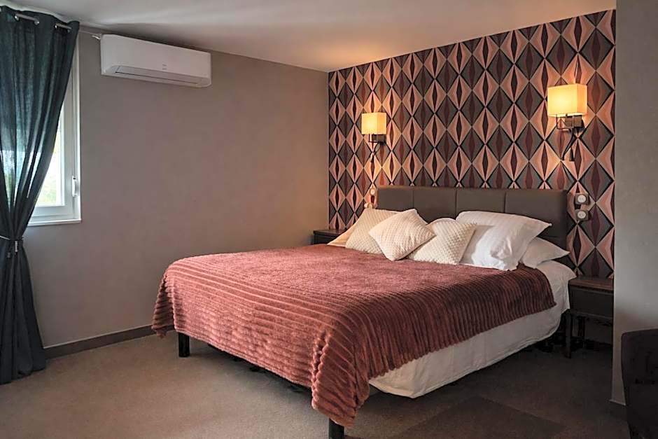 Hotel Restaurant SPA "Le Relais Des Moines - Logis Hôtels Restaurants"