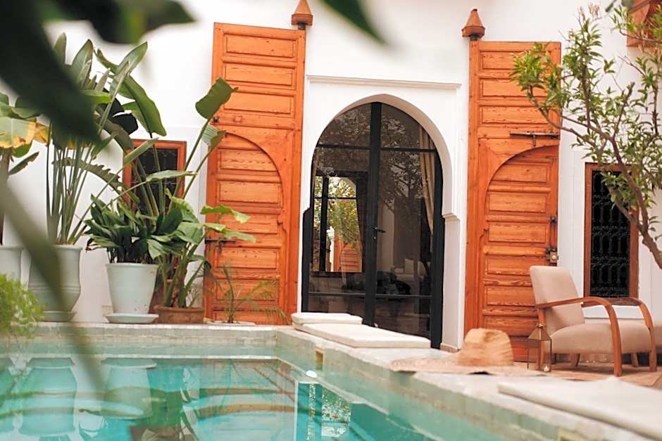 RIAD SAMAH