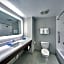 Holiday Inn Express Hotel and Suites Medford-Central Point By IHG