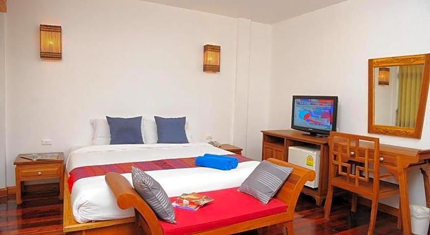 Sukkasem Hotel