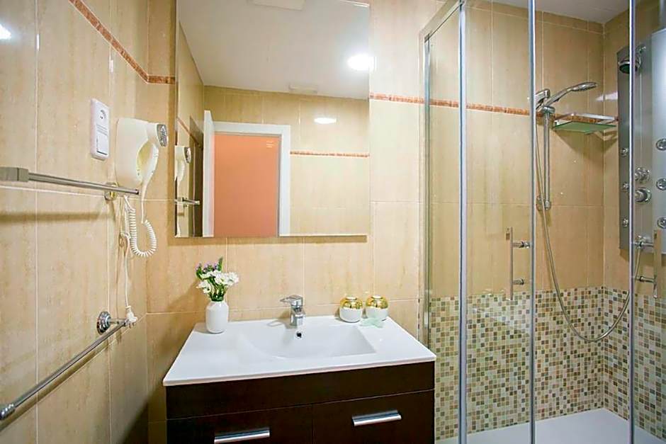 H-A San Mateo Suites