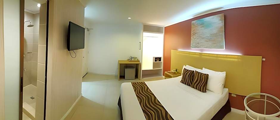 Hotel Bahia Subic Bay