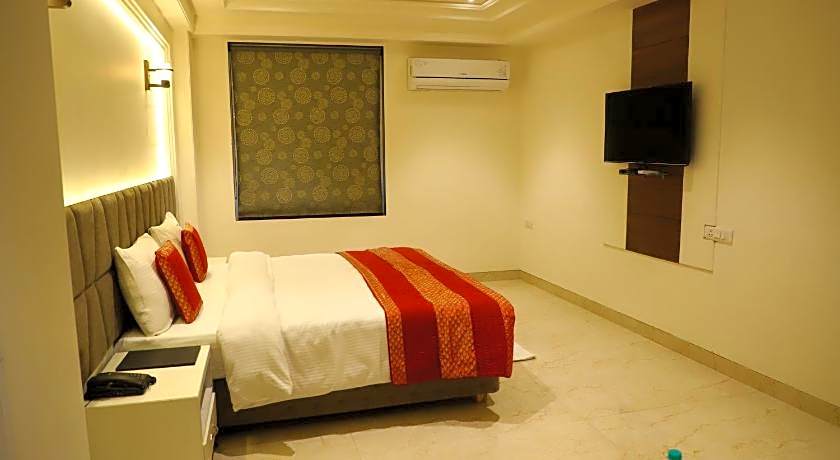 Lavanya Motel