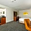 Comfort Inn & Conference Centre Toronto Airport