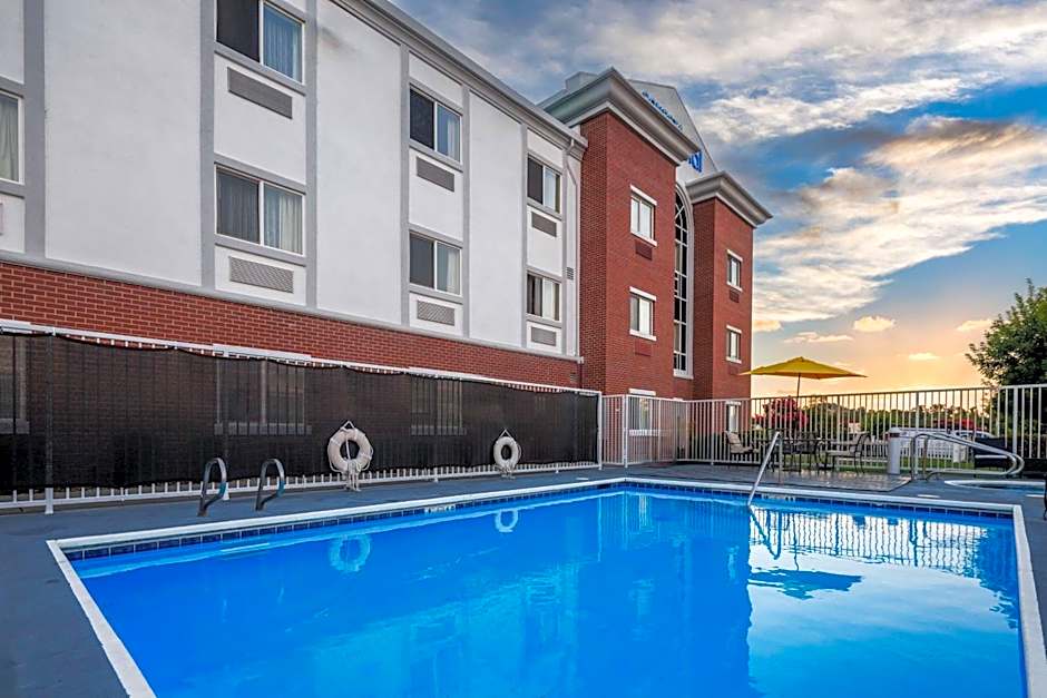 Sonesta Essential Vacaville - Napa Valley