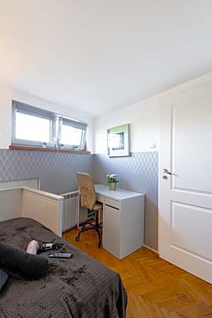 Double Room with Shared Bathroom