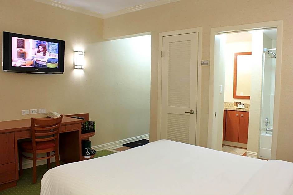 Quality Hotel & Conference Centre