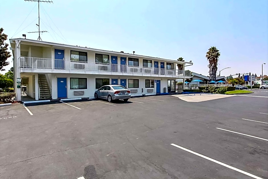 Motel 6-Sunnyvale, CA - South