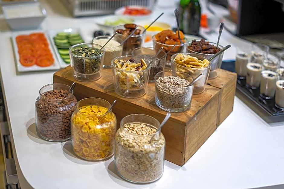 Atarazanas Málaga Boutique Hotel