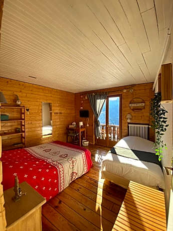 Comfort Quadruple Room