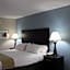 Holiday Inn Express Forsyth By IHG