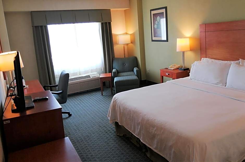 Holiday Inn Express & Suites Toluca Zona Aeropuerto By IHG