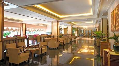 Chakungrao Riverview Hotel